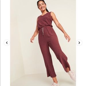 Old Navy Breathe ON V-Neck Jumpsuit size small